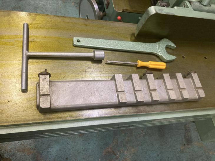 SALE／10%OFF 西野製作所 中古 万能木工盤 万能機 SA-300 3枚刃