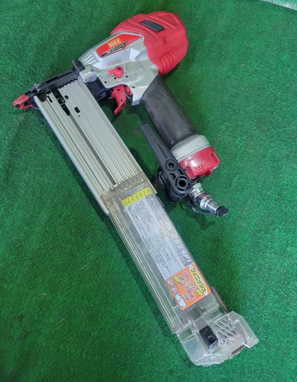 中古　マックス　常圧用フィニッシュネイラ　釘打機　TA-255SF1